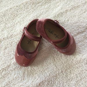 anchor & fox rose velvet Mary Janes with patent leather toes